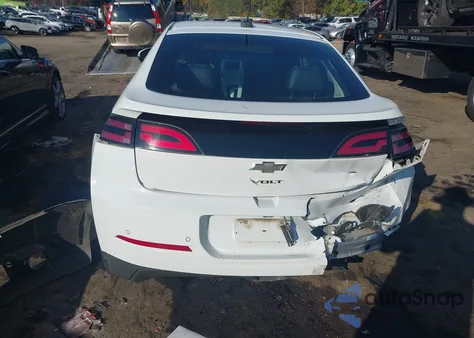 2015 Chevrolet Volt из США, поврежденный, VIN 1G1RB6E42FU110316